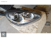 Oto Çıkma Parça / Porsche / Cayenne / Far & Stop / Sağ Ön Far / Çıkma Parça 