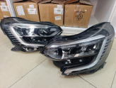 RENAULT CAPTUR SAĞ SOL LED FAR ORJİNAL ÇIKMA