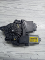 Oto Çıkma Parça / Kia / Ceed / Oto Cam / Cam Motoru / Çıkma Parça 