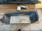 VOLKSWAGEN TRANSPORTER T4 SAĞ ÖN BASAMAK PLASTİĞİ ORJİNAL 98-03
