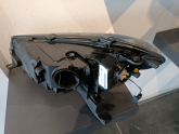 Oto Çıkma Parça / Volkswagen / Caddy / Far & Stop / Sol Ön Far / Çıkma Parça 