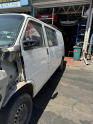 Oto Çıkma Parça / Volkswagen / Transporter / Kaporta & Karoser / Sağ Ön Kapı / Çıkma Parça 