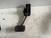 Oto Çıkma Parça / Mercedes / CLA / Koltuk & Döşeme / Pedal / Çıkma Parça 