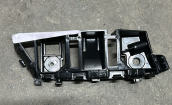 TİGUAN ÇAMURLUK BRAKETİ SAĞ 5N0807184