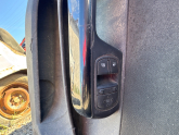 Oto Çıkma Parça / Opel / Corsa / Oto Cam / Cam Düğmesi / Çıkma Parça 