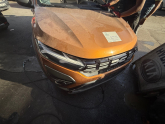 Oto Çıkma Parça / Dacia / Sandero / Far & Stop / Sağ Ön Far / Çıkma Parça 