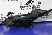 Oto Çıkma Parça / Renault / Megane / Far & Stop / Sağ Ön Far / Çıkma Parça 