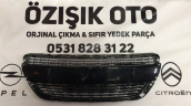 PEUGEOT 208 ÖN TAMPON ORTA IZGARA ÇIKMA ORJİNAL YEDEK PARÇA