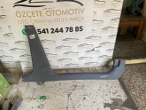 Oto Çıkma Parça / Renault / Megane / Tampon / Orta Izgara / Çıkma Parça 