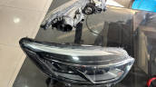 Oto Çıkma Parça / Renault / Captur / Far & Stop / Sağ Ön Far / Çıkma Parça 