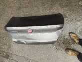 Oto Çıkma Parça / Fiat / Egea / Kaporta & Karoser / Bagaj Kapağı / Çıkma Parça 