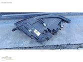 Oto Çıkma Parça / Volkswagen / Transporter / Far & Stop / Sağ Ön Far / Çıkma Parça 