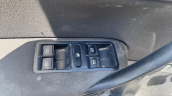 Oto Çıkma Parça / Volkswagen / Polo / Oto Cam / Cam Düğmesi / Çıkma Parça 