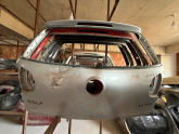 VW GOLF 5 ÇIKMA ORJİNAL BAGAJ KAPAĞI KD3