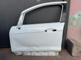 Oto Çıkma Parça / Ford / Ecosport / Kaporta & Karoser / Sağ Ön Kapı / Çıkma Parça 