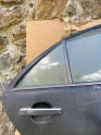 Mercedes E Serisi 210 kelebek camı