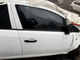 Oto Çıkma Parça / Opel / Corsa / Kaporta & Karoser / Sağ Ön Kapı / Çıkma Parça 