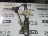 Oto Çıkma Parça / Mercedes / 560 / Oto Cam / Cam Krikosu / Çıkma Parça 