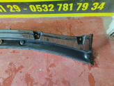 Oto Çıkma Parça / Renault / Master / Oto Cam / Ön Cam Izgarası / Çıkma Parça 