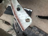 Oto Çıkma Parça / Ford / Kuga / Kaporta & Karoser / Kaput Menteşesi / Çıkma Parça 