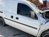 Opel Combo Sağ Ön Kapı
