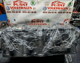 Oto Çıkma Parça / Volkswagen / Passat / Motor / Silindir Kapağı / Çıkma Parça 