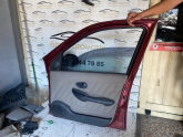 Oto Çıkma Parça / Fiat / Siena / Kaporta & Karoser / Sağ Ön Kapı / Çıkma Parça 