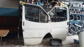 Oto Çıkma Parça / Ford / Transit / Kaporta & Karoser / Sağ Ön Kapı / Çıkma Parça 