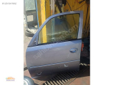 Ünallar'da Opel Meriva Sol Ön Kapı Çıkma Parça