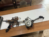Oto Çıkma Parça / Dacia / Duster / Direksiyon / Direksiyon Kolon Kilidi / Çıkma Parça 