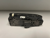 Oto Çıkma Parça / Renault / Captur / Oto Cam / Cam Düğmesi / Çıkma Parça 