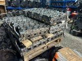 Oto Çıkma Parça / Mercedes / Sprinter / Motor / Silindir Kapağı / Çıkma Parça 