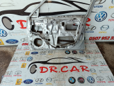 Oto Çıkma Parça / Toyota / Corolla / Kaporta & Karoser / Sağ Ön Kapı / Çıkma Parça 