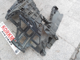 Oto Çıkma Parça / Mercedes / Vito / Tampon / Tampon Braketi / Çıkma Parça 