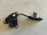 NİSSAN NOTE GAZ PEDALI OTOMATİK VİTES 18002AX700 2006-2011