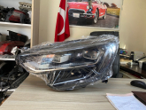 Oto Çıkma Parça / Renault / Megane / Far & Stop / Sol Ön Far / Çıkma Parça 