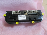Oto Çıkma Parça / Volkswagen / Transporter / Klima / Kontrol Paneli / Çıkma Parça 