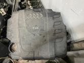 AUDİ MOTOR ÜST KAPAĞI