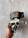Oto Çıkma Parça / Renault / Megane / Motor / Takozu & Kulağı / Çıkma Parça 