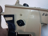 Oto Çıkma Parça / Audi / A4 / Elektrik / Çakmaklık / Çıkma Parça 
