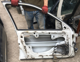 Oto Çıkma Parça / Renault / Laguna / Kaporta & Karoser / Sol Ön Kapı / Çıkma Parça 
