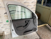Oto Çıkma Parça / Peugeot / 2008 / Oto Cam / Kapı Camları / Çıkma Parça 