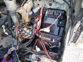 Oto Çıkma Parça / Volkswagen / Transporter / Elektrik / Sigorta Kutusu / Çıkma Parça 
