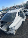 BMW F10 BEYAZ BAGAJ CAMI ORJİNAL ÇIKMA