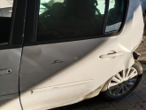 Oto Çıkma Parça / Renault / Clio / Kaporta & Karoser / Sağ Ön Kapı / Çıkma Parça 