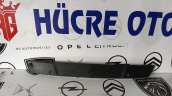 Opel Astra J Ön Plakalık Alt Plastiği 13368664