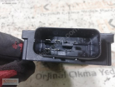 Oto Çıkma Parça / Volkswagen / Passat / Tampon / Orta Izgara / Çıkma Parça 