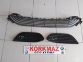 Oto Çıkma Parça / Mercedes / C Serisi / Tampon / Tampon Izgarası / Çıkma Parça 