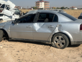Oto Çıkma Parça / Opel / Vectra / Kaporta & Karoser / Komple Arka / Çıkma Parça 