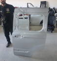 FORD COURİER GRİ SOL SÜRGÜLÜ KAPI ORJINAL